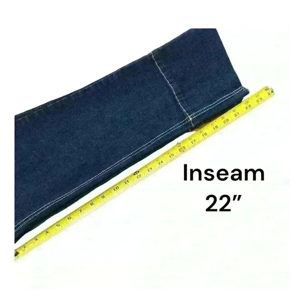 💎Baby Phat authentic Capri jeans, size 3, in “like new condition”! - Picture 9 of 10